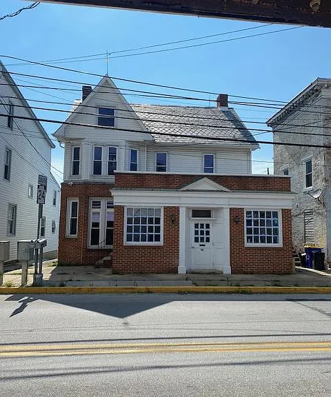 4 S Main St #2/3 — Photo 1