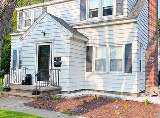 1316 McClellan St, Schenectady, NY 12309