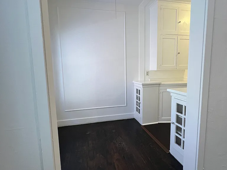 4604 Los Feliz Blvd #202 — Photo 12