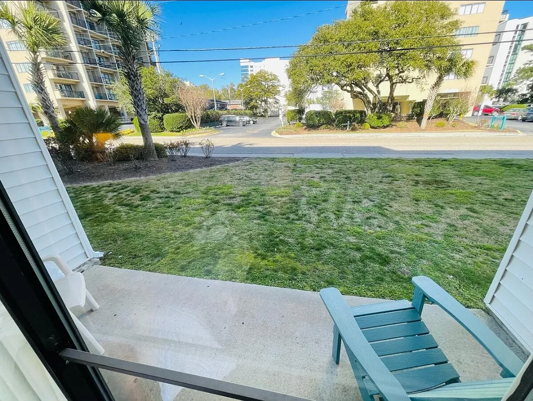 1 bed, 800 sqft, $1,400 — Photo 3