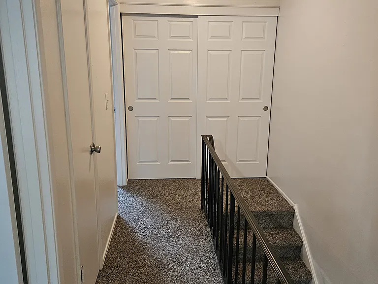 3609 SE 42nd Ave #4 — Photo 9