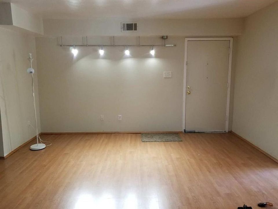 1st image of 12633 Memorial Dr APT 216
