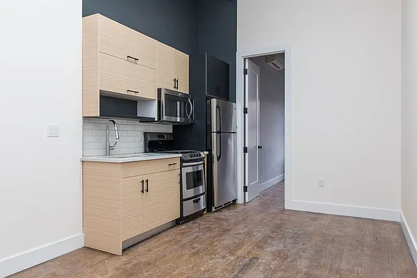 Rented by Nooklyn NYC LLC | media 13