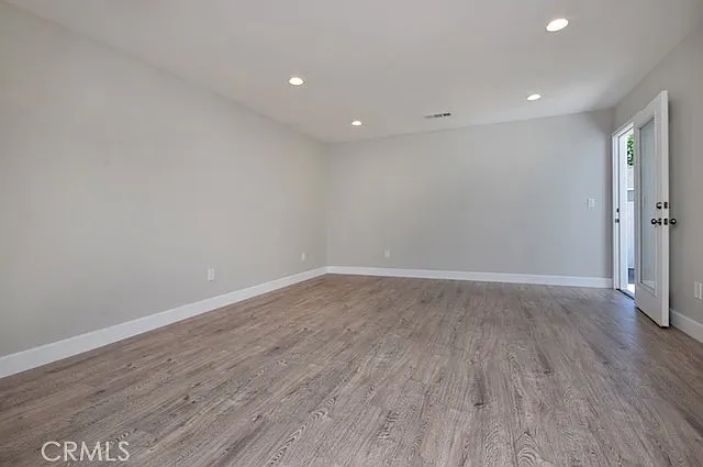 4423 Ethel Ave — Photo 12