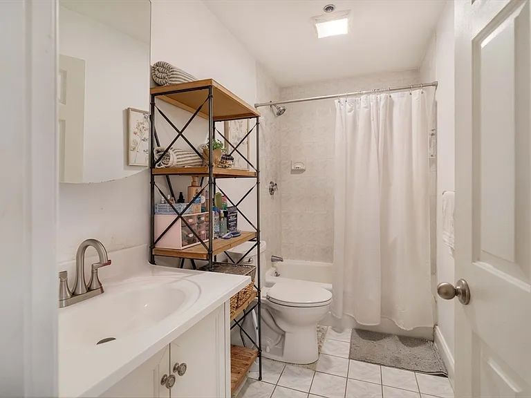 188 North St #22 — Photo 6
