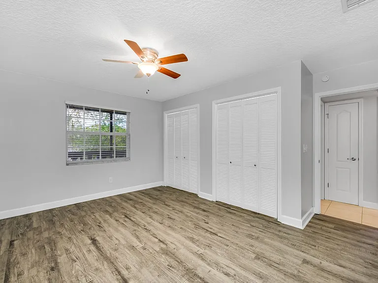 Century Oaks — Photo 37