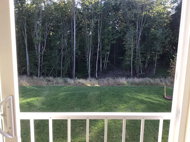 1035 Aspen Rd — Photo 7