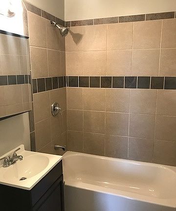 5th image of 7222 S Wentworth Ave #3