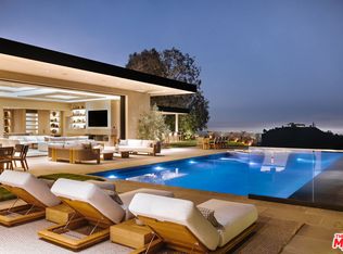 13674 Bayliss Rd, Los Angeles, CA 90049