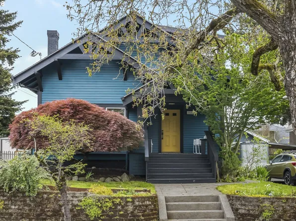 7027 N Moore Ave, Portland, OR 97217