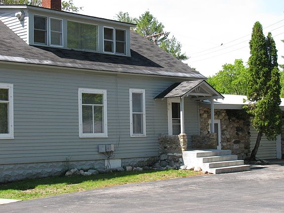 entry porch & parking space