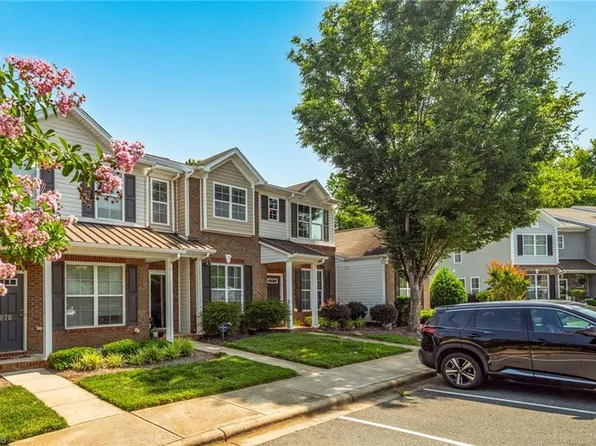 1076 Kelso Ln, Burlington, NC 27215