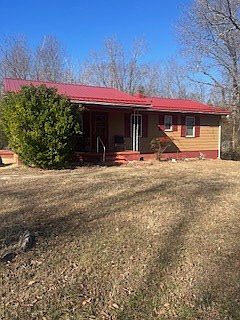 3rd image of 4166 Mountain Rd