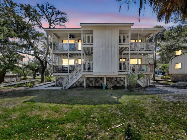 223 Sea Cloud Cir, Edisto Island, SC 29438