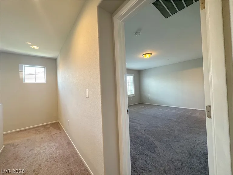6132 Scarlet Leaf St — Photo 20