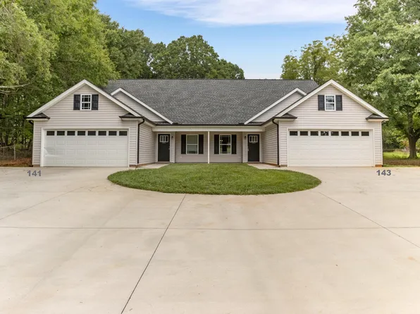 141 Sandifer Rd, Spartanburg, SC 29303