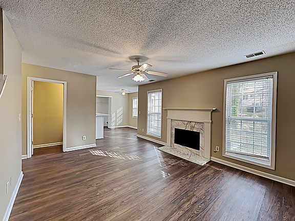 3rd image of 170 Foster Trace Dr