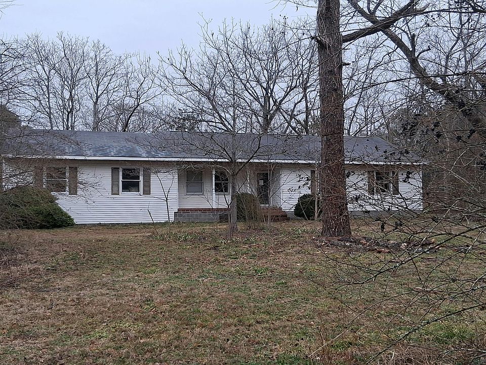 1st image of 4741 Hickory Fork Rd