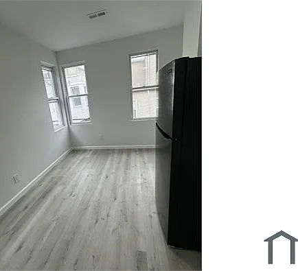 3 bed, 850 sqft, $1,495 — Photo 3