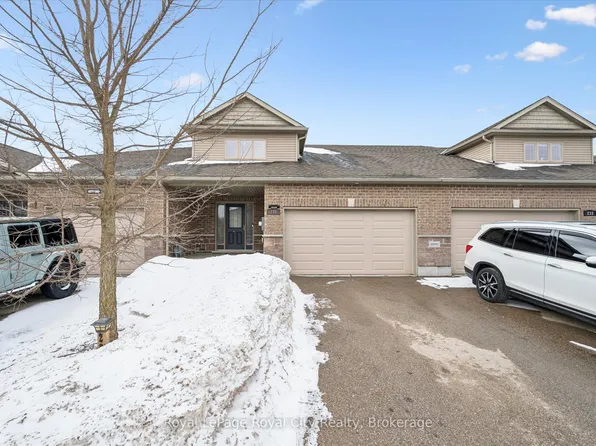 235 Spencer Dr, Centre Wellington, ON N0B 1S0