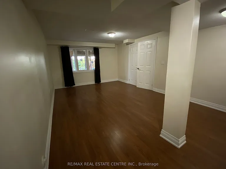 65 Stoneylake Ave — Photo 7