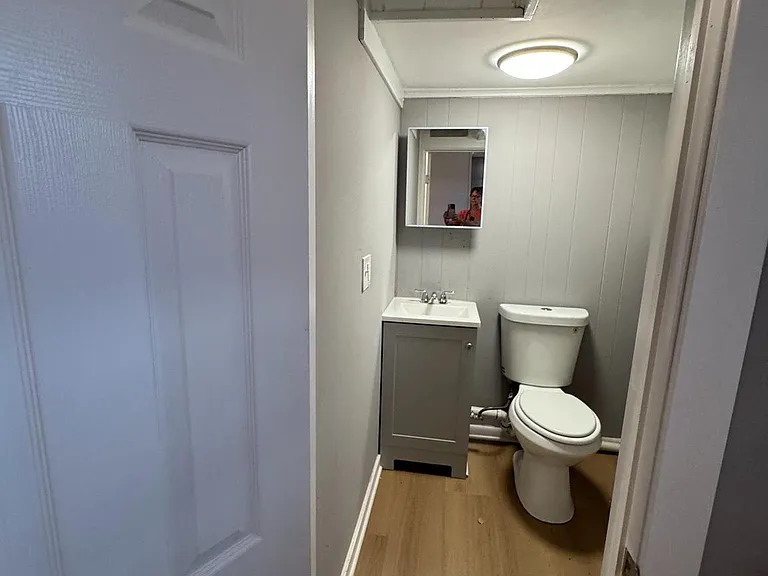 8031 Wynbrook Rd — Photo 16