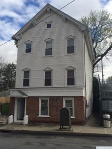 328 Columbia St, Hudson, NY, 12534