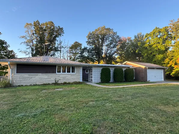 6401 Whippoorwill Ln, Lafayette, IN 47905