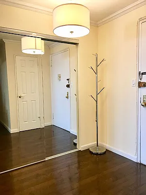 Rented by Keller Williams NYC | media 22