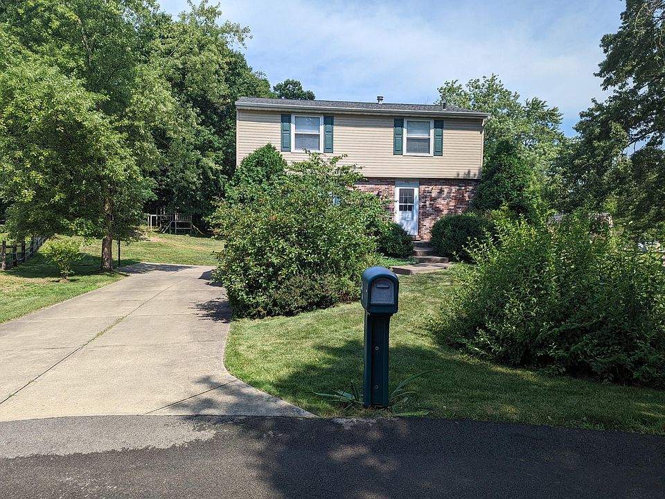1st image of 600 Partridge Dr