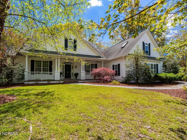 702 Lord Granville Drive, Morehead City, NC 28557