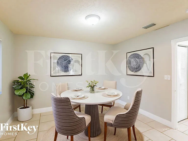 13921 SW 173rd Ter — Photo 7