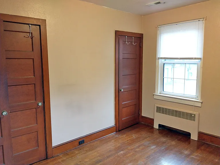 391 W Main St #4 — Photo 12