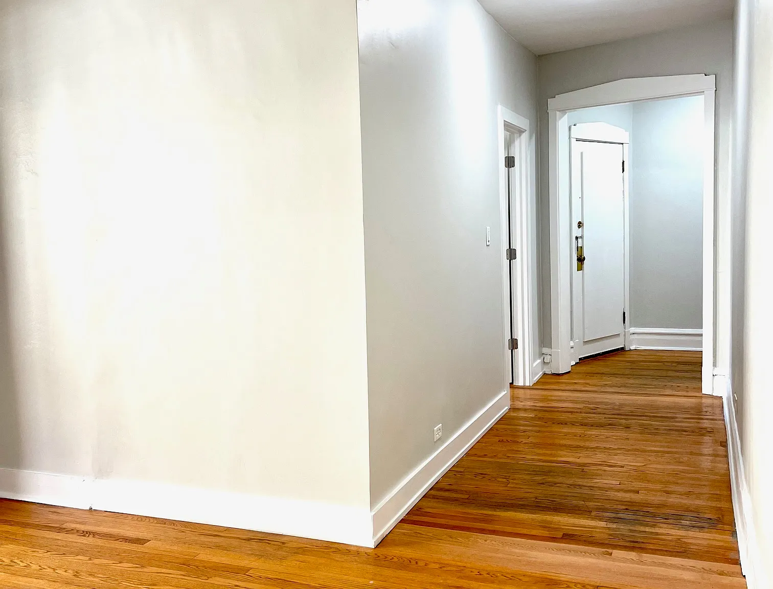 2 bed, 900 sqft, $1,950 — Photo 4