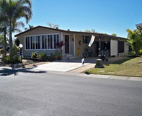 1st image of 249 Lakeside Dr