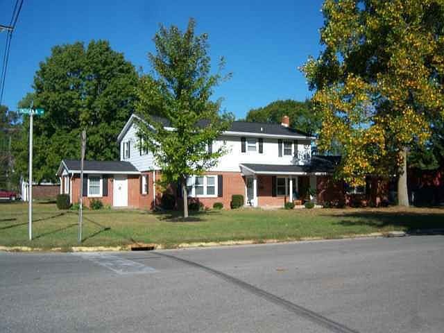 2nd image of 2901 Indiana Ave