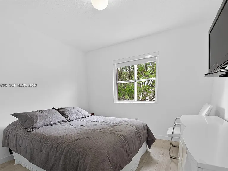11248 NW 56th St — Photo 24