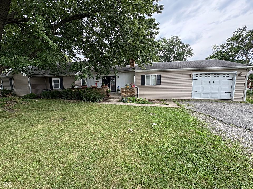 1st image of 420 E 4th St