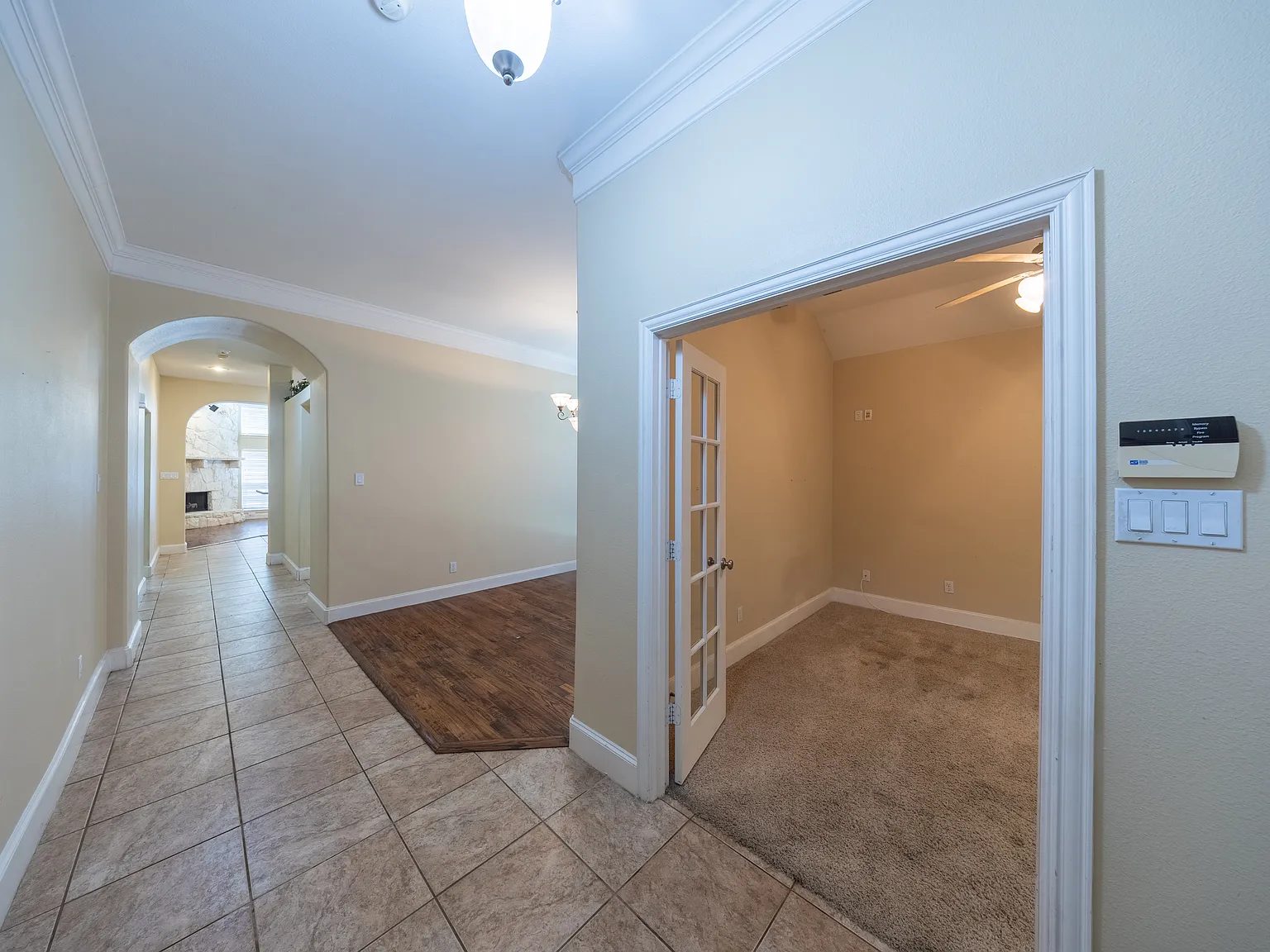 4 bed, 2193 sqft, $2,700 — Photo 3