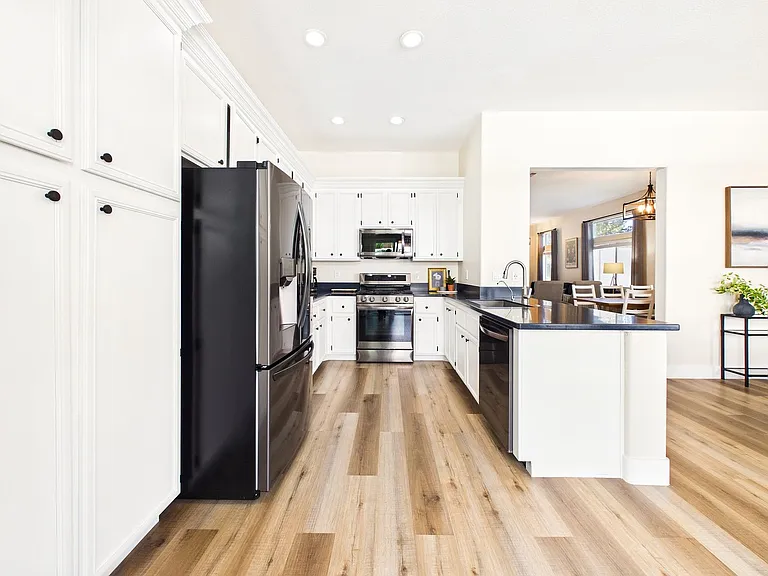 10312 Pinto Creek Ln — Photo 5
