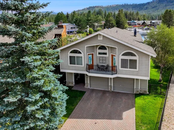 1876 Genevieve Ct, South Lake Tahoe, CA 96150
