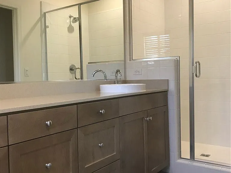 319 Edenfiled Ave — Photo 5