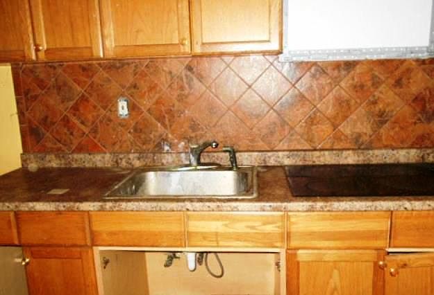 2nd image of 212 Court Pl