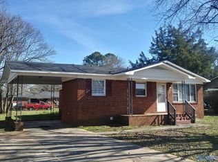 107 Scotland Dr, Athens, AL 35611