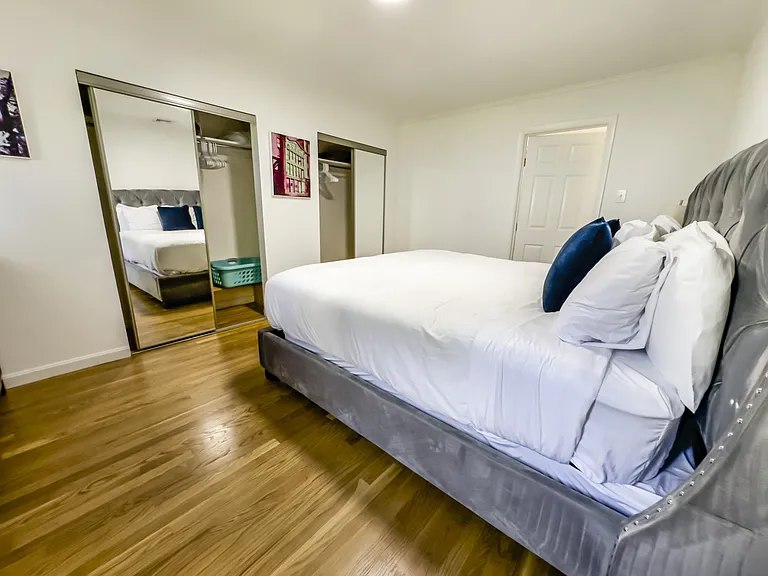 235 Cardinal Medeiros Ave #1 — Photo 11