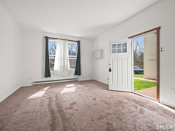 3rd image of 949 Pleasant Valley Road #7-4