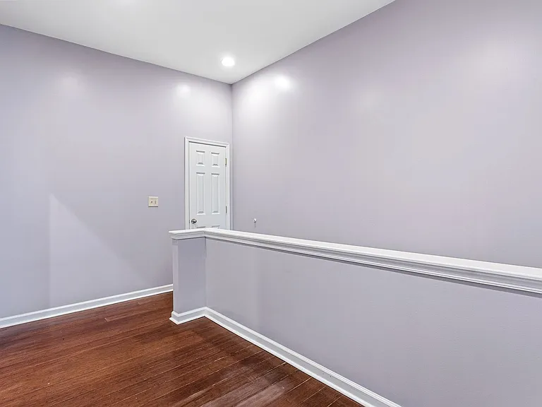 2355 E York St — Photo 7