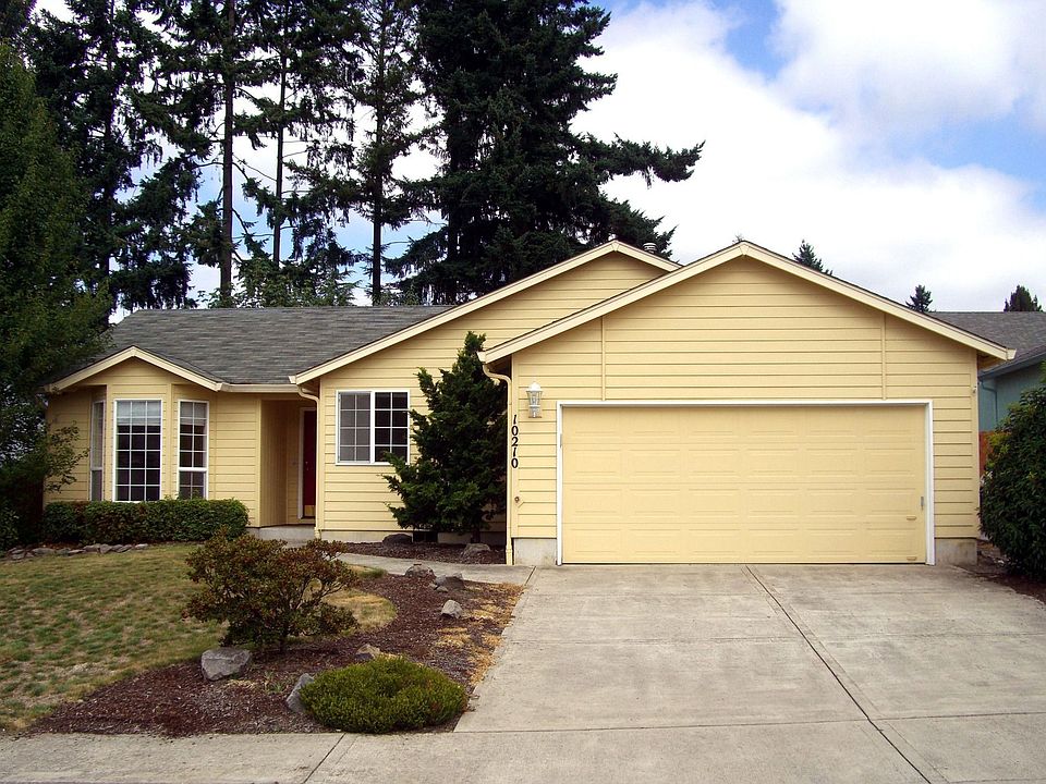 1st image of 10210 NE 85th Cir