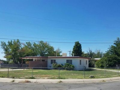 2005 Bellamah Dr, Las Cruces, NM, 88001