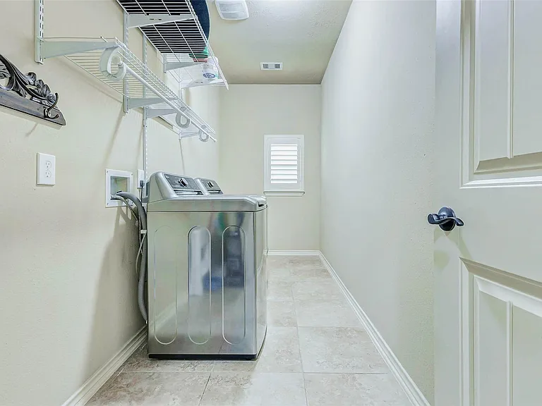 20307 Cortina Valley Dr — Photo 43